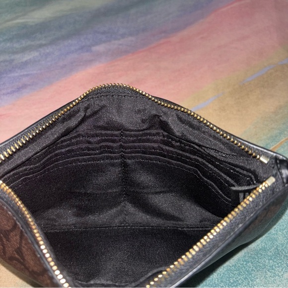 Coach Wristlet - Picture 3 of 5